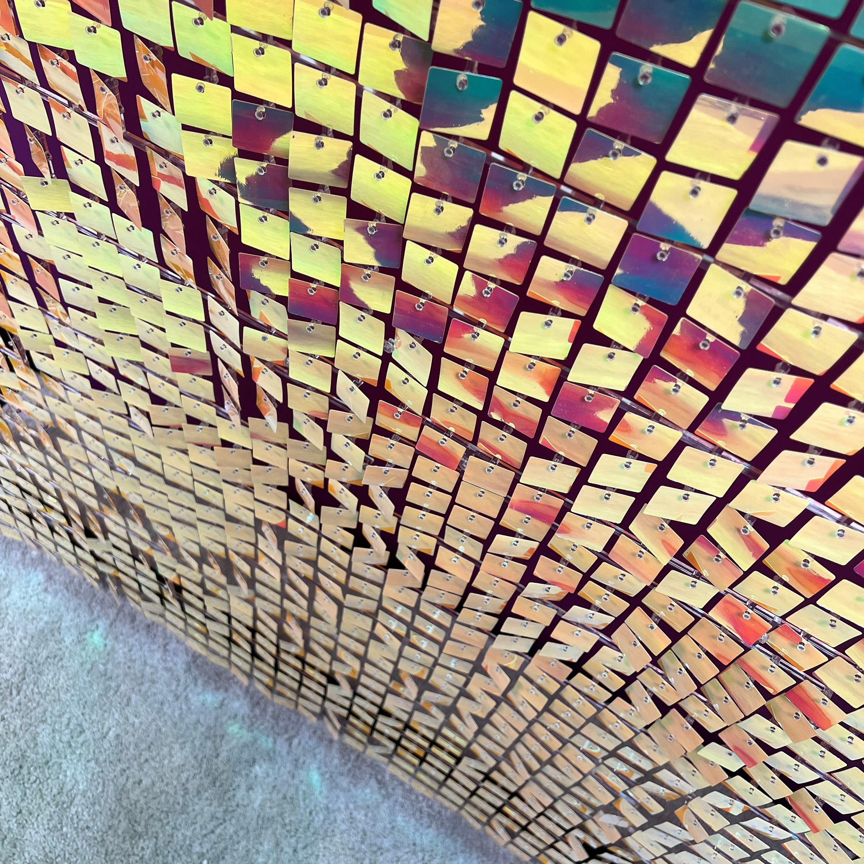 "Shimmer wall" Holographic yellow. Bestilling