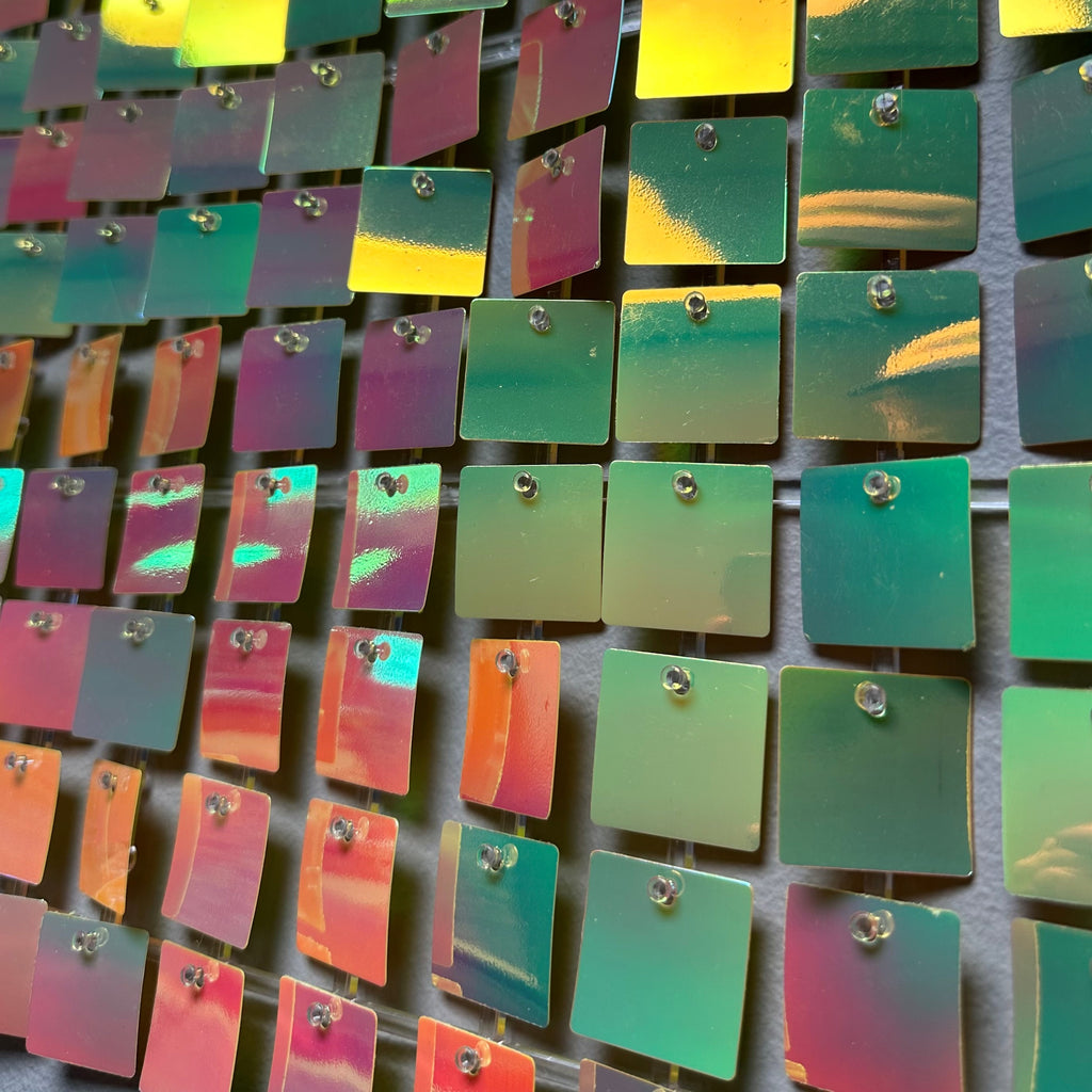 "Shimmer wall" Holographic yellow. Bestilling
