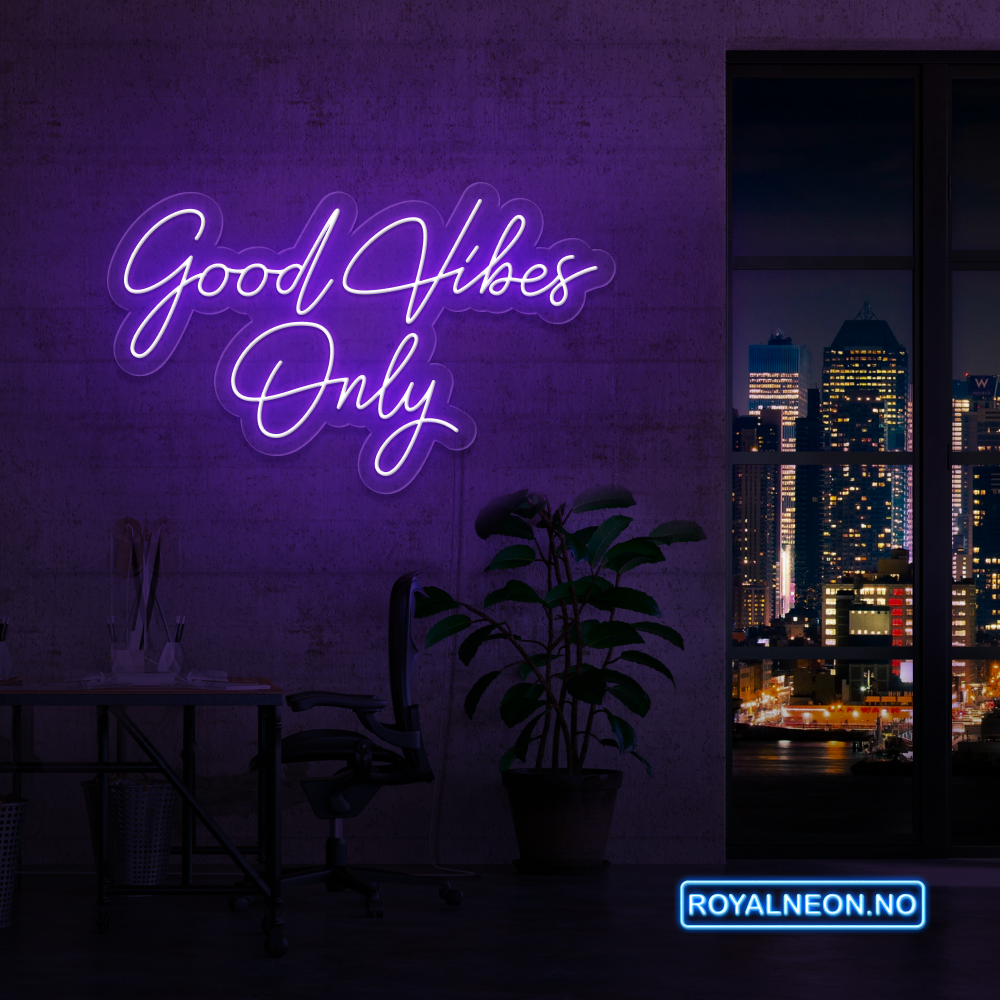 "Good Vibes Only" LED NEONSKILT. 78x48 cm. Bestilling!